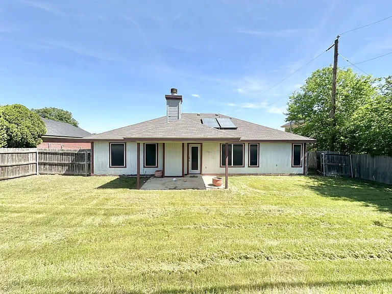 1100 Clairidge Ave — Photo 18