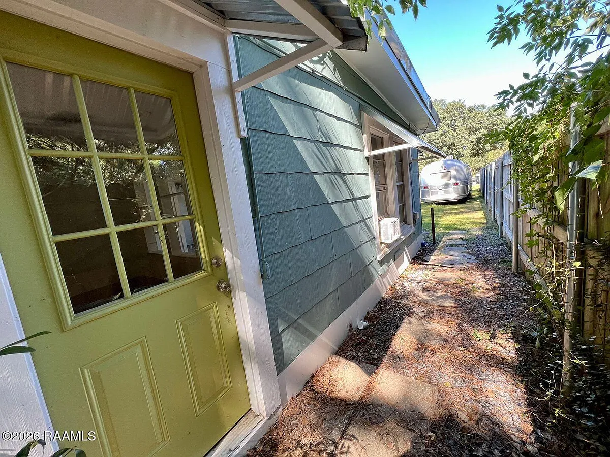 Building Photo - 503 Southdown Pl #A