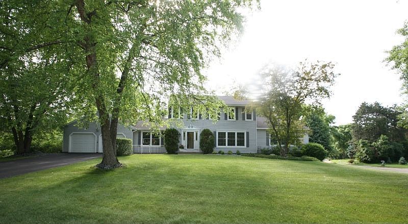 1st image of 7383 Pinehurst Ct