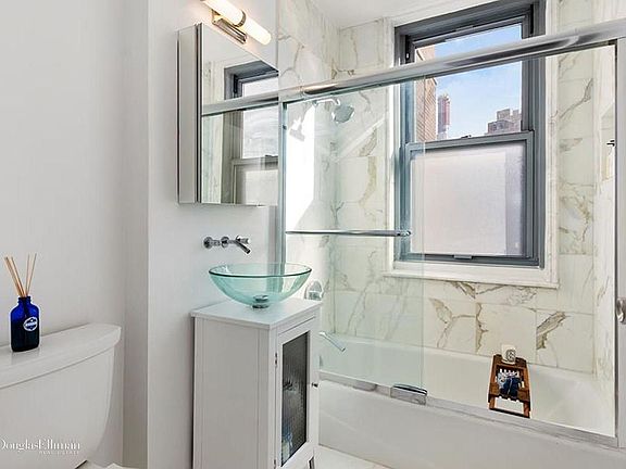 5th image of 2025 Broadway APT 18A