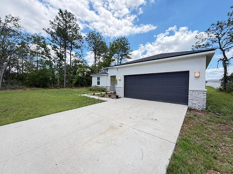 5096 SW 154th Loop — Photo 3
