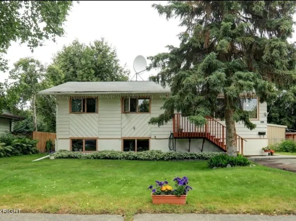 4313 E 8th Ave, Anchorage, AK 99508