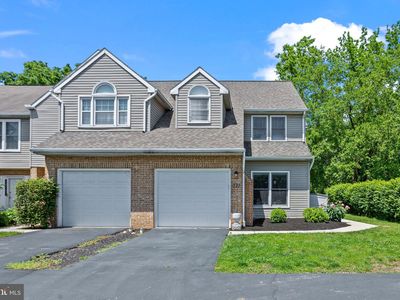 327 Jonathan Ct, Hummelstown, PA, 17036