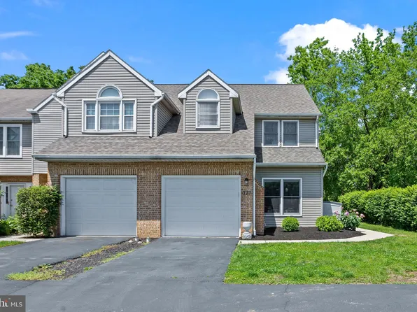 327 Jonathan Ct, Hummelstown, PA 17036