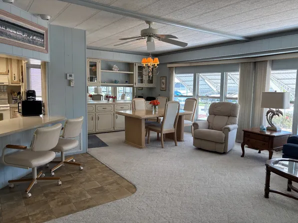 53 Parot Ct, Fort Myers, FL 33912