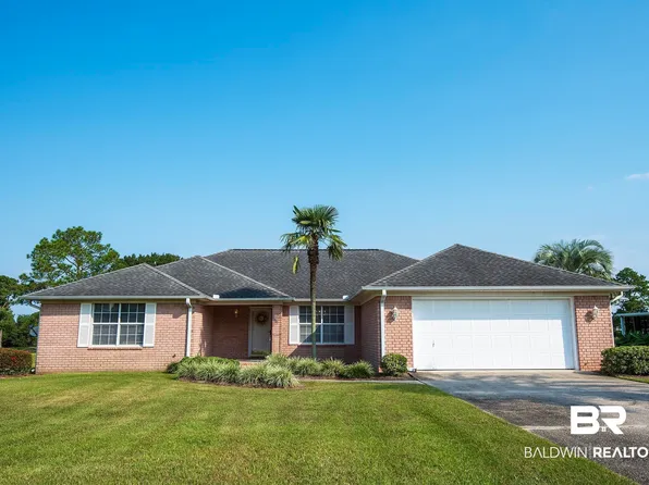 9136 Clubhouse Dr, Foley, AL 36535