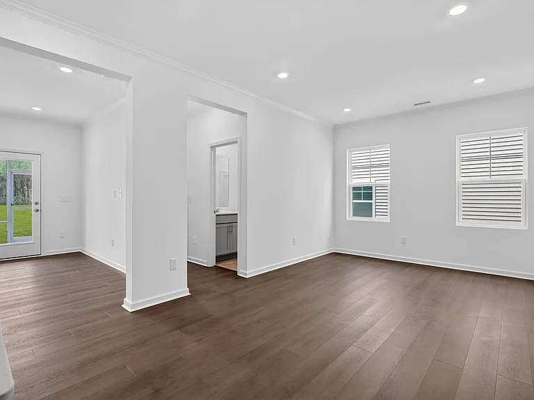 3105 Allamore Dr — Photo 4
