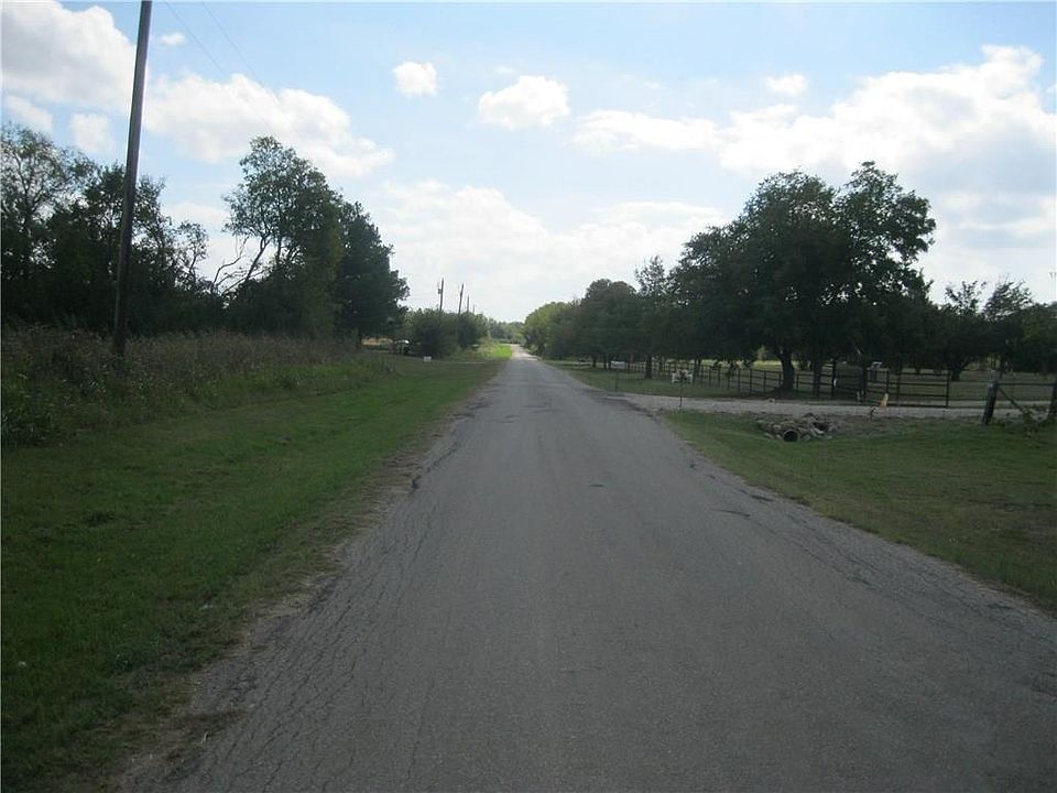 1st image of 1082 County Road 3106