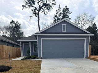 18760 Loom Dr, Conroe, TX 77306