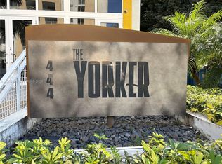444 NE 30th St Unit 906, Miami, FL 33137