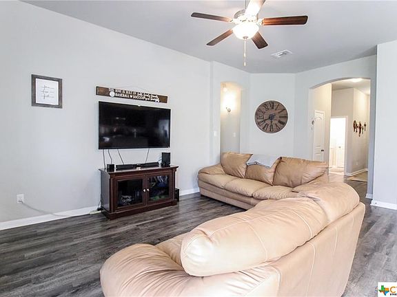 5th image of 1322 Lilac Ledge Dr