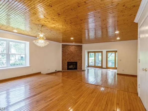 1301 Doolittle Dr, Bridgewater Twp., NJ 08807
