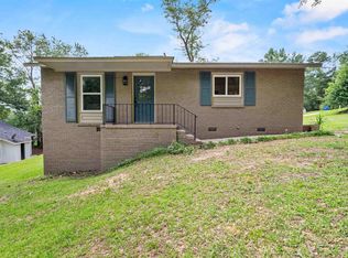 135 Riverview Ct, Columbia, SC 29201
