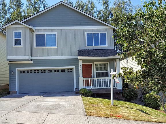 2nd image of 521 SW Edgefield Pl