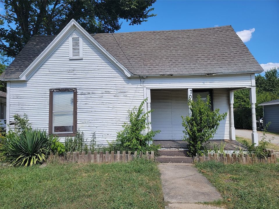 708 N Virginia St, Terrell, TX 75160 MLS 20388348 Zillow