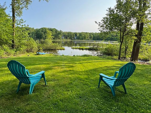 3rd image of 2019 Laraway Lake Dr SE