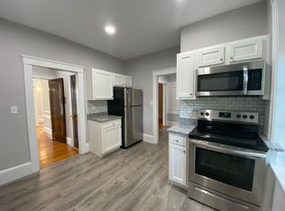 53 Elm St #25, Worcester, MA 01609