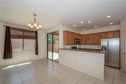 4th image of 8332 N Johnson Dr