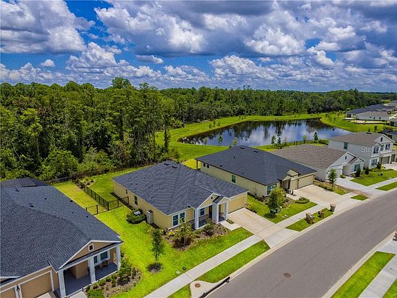3rd image of 17633 Serenoa Blvd