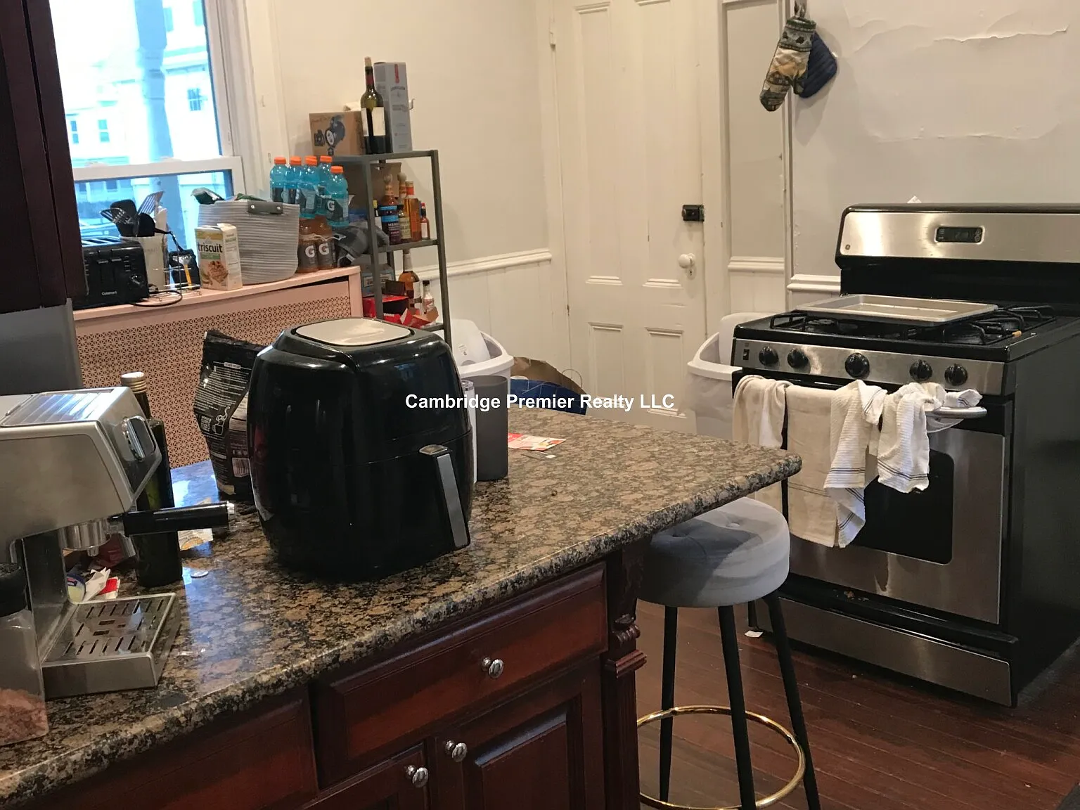 5 bed, $6,250 — Photo 2