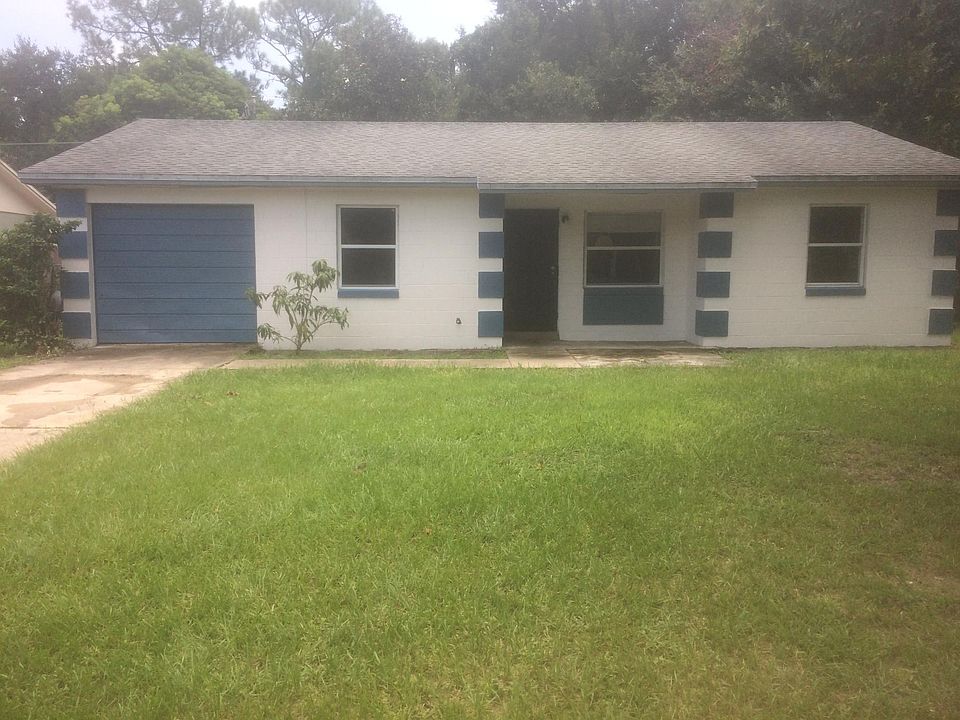 1st image of 2841 Grove Dr