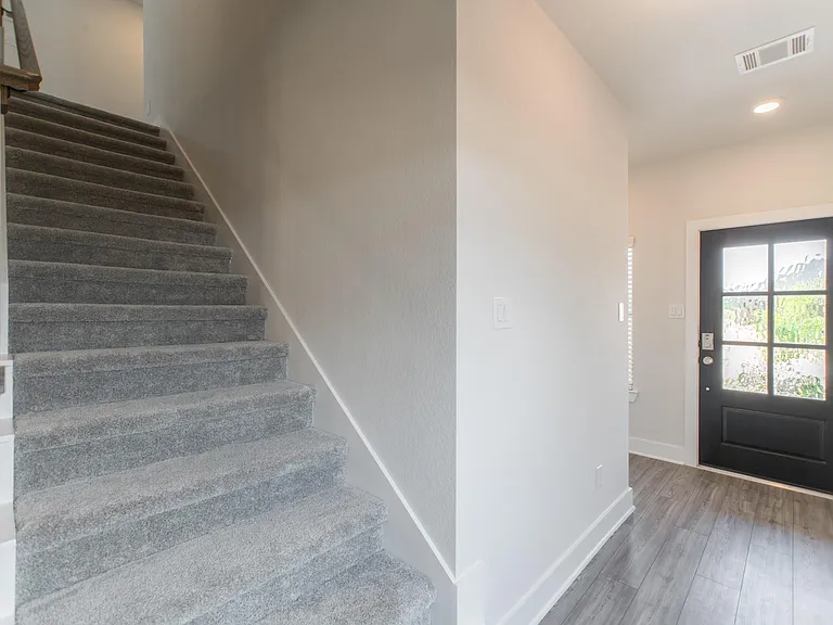 10539 Preserve Way — Photo 20