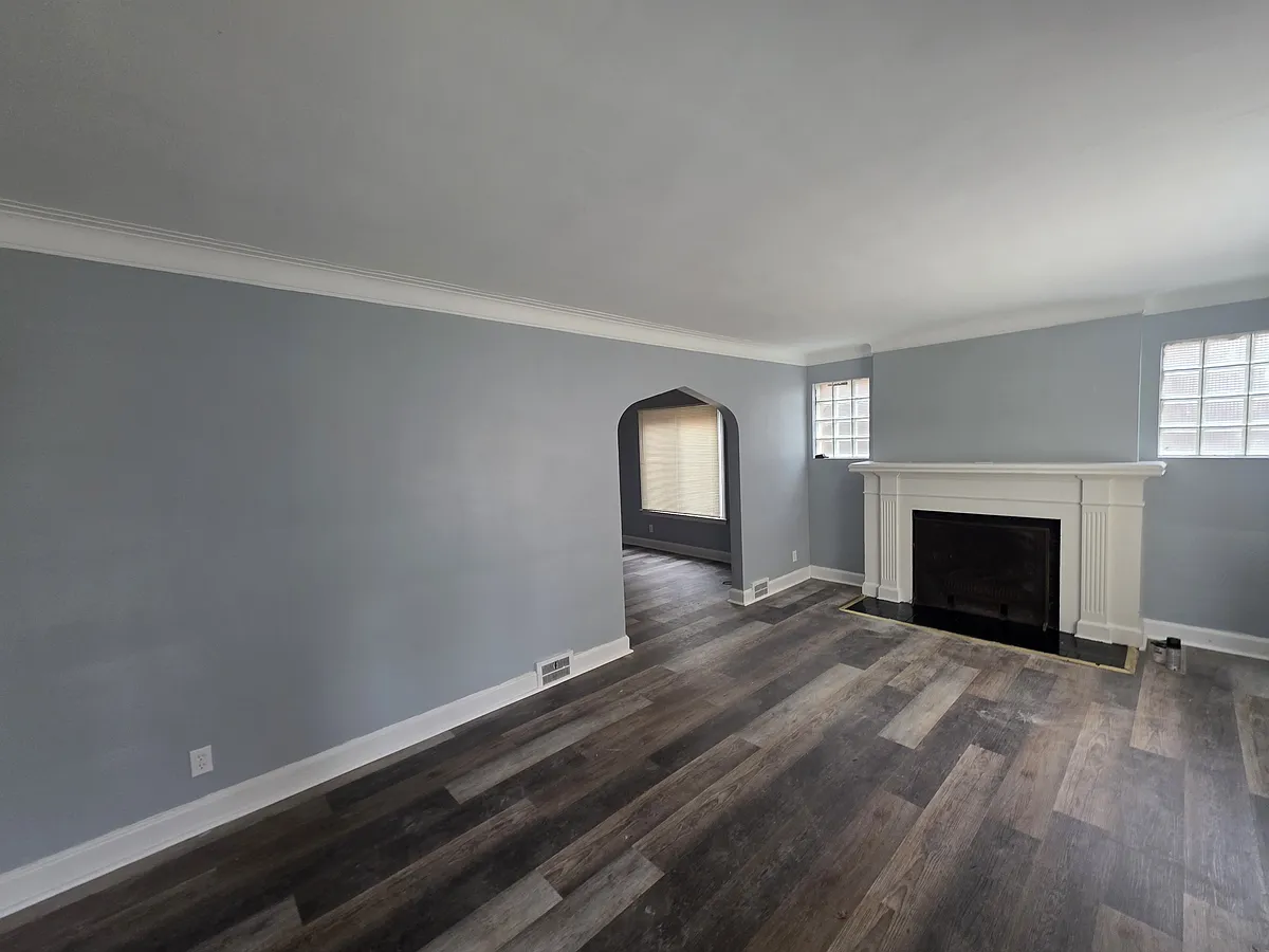 Building Photo - 16609 Mansfield St