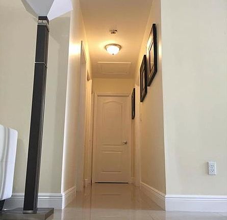 5th image of 18620 Lenaire Dr