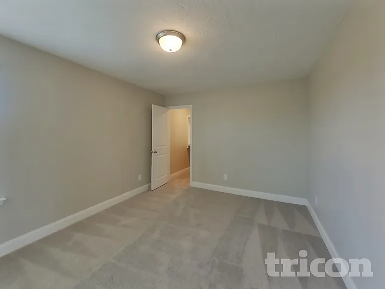 642 Berry Cir — Photo 12