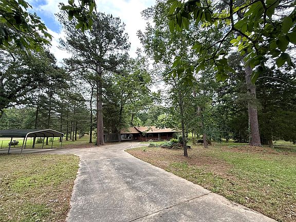 3rd image of 451 County Road 4262
