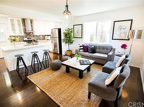 4th image of 3243 Del Vina St