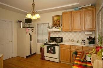 1st image of 117 W McConnell Ave