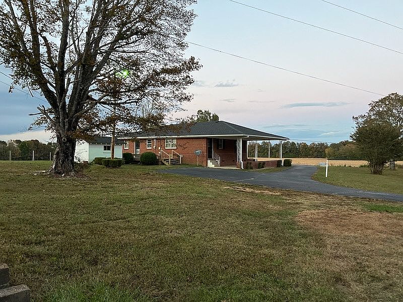 2nd image of 2095 Bible Hill Rd