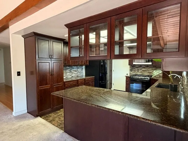 1309 Cheyenne Ln — Photo 3