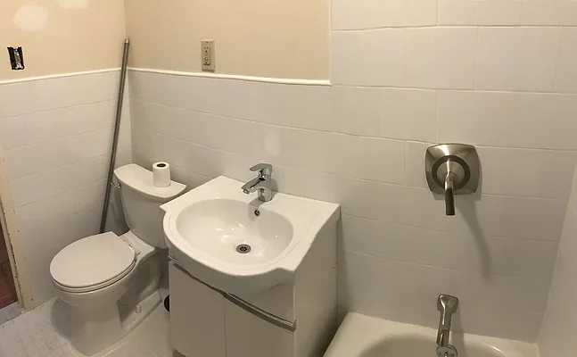 Rented by Boerum Hill Realty | media 31