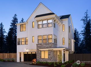 639 216th Pl SE, Sammamish, WA
