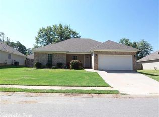 2715 Westbury Dr, Benton, AR 72015