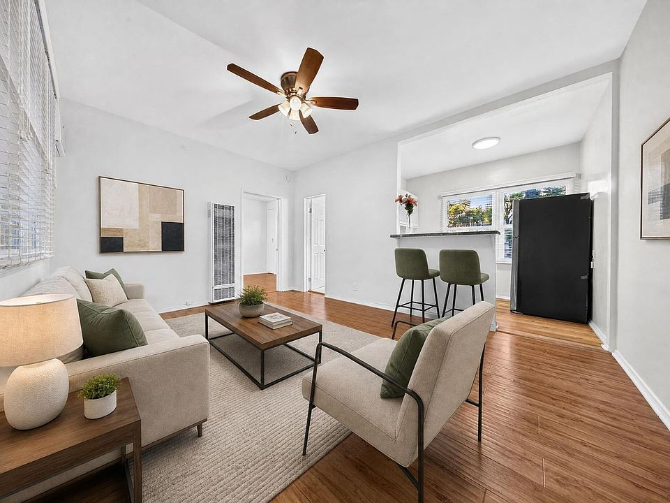 1st image of 6201 Fountain Ave #44105