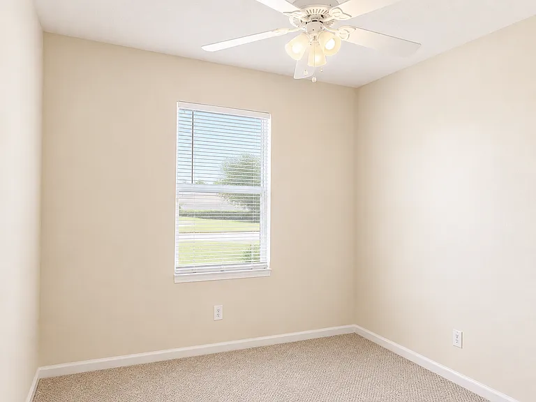 4312 Collinwood Dr — Photo 13