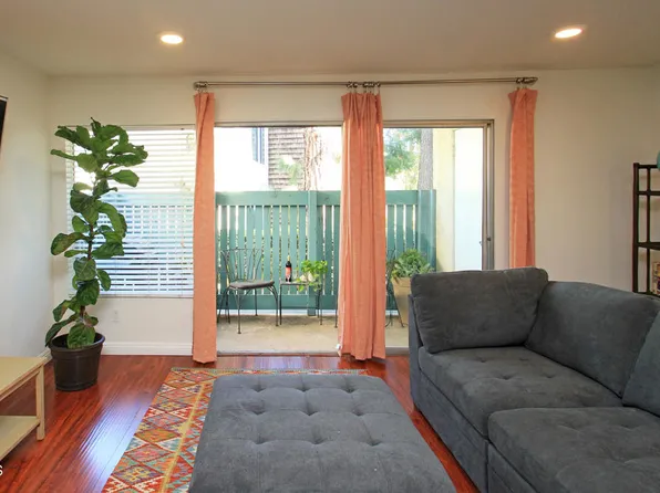 5700 Etiwanda Ave Unit 123, Tarzana, CA 91356