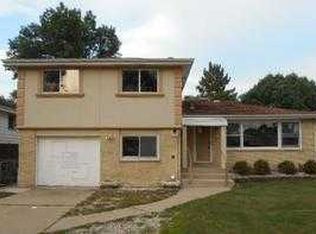 541 S Mount Prospect Rd, Des Plaines, IL 60016