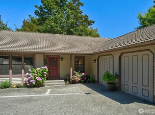 17512 32nd Ave NE, Lake Forest Park, WA