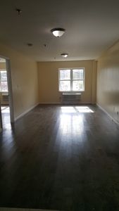 192 E 205th St, Bronx, NY, 10458