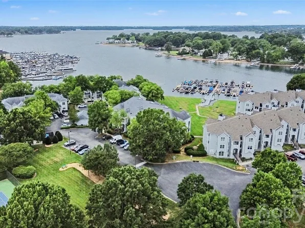 18700 Nautical Dr APT 104, Cornelius, NC 28031