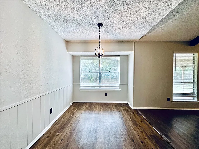 1504 Sagebrush Dr — Photo 12