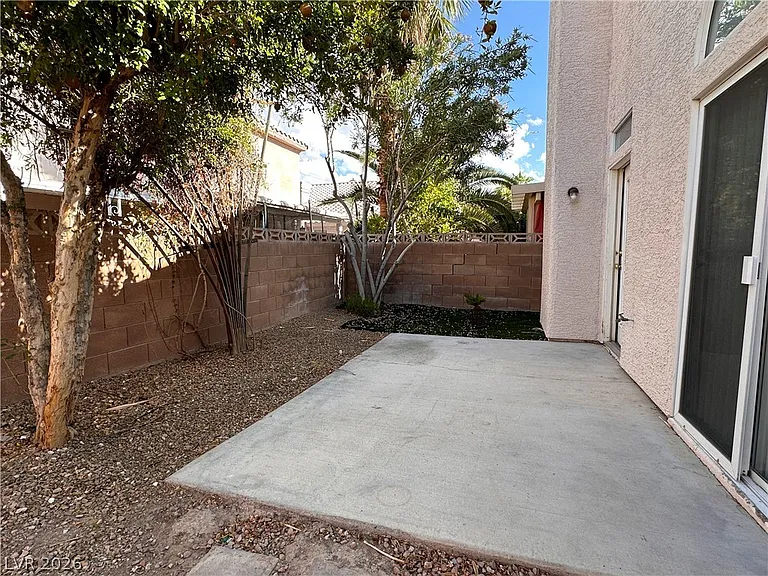 5323 Heatherbrook Cir — Photo 23