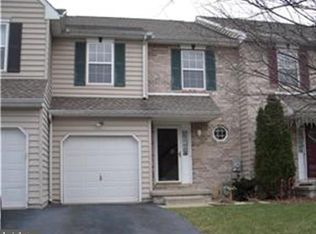 22 Village Ct, Wilmington, DE 19805