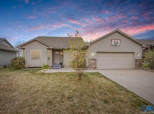 7023 W 51st St, Sioux Falls, SD 57106