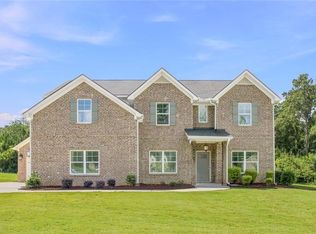 120 Ilene Dr, Fayetteville, GA 30214