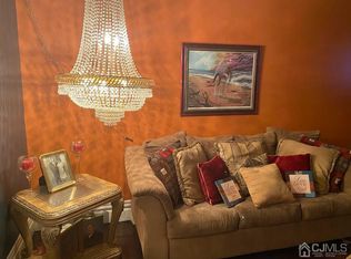 73 Kenwood Pl, East Orange, NJ 07018